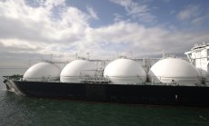 Европа е отчаяна за втечнен природен газ, докато Азия има повече, отколкото се нуждае