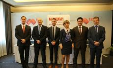 Финалистите в Мениджър на годината управляват 26 хил. служители