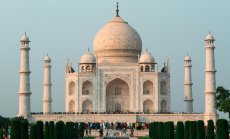 Останал без приятели, ЕС изведнъж иска одобрението на Индия