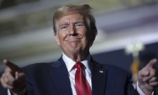 Очаква се днес Тръмп да обяви търговското споразумение с Обединеното кралство