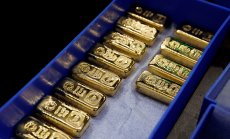 Златото се стабилизира при очаквания за още понижения на лихвите в САЩ