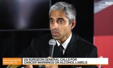 Здравните власти в САЩ искат предупреждение за рак върху алкохола, част 1