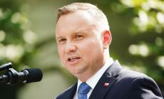 Президентът на Полша търси подкрепата на крайно десни избиратели за втория тур