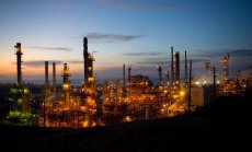 Big Oil показва, че все още си струва, дори когато цените падат