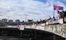 Сръбският премиер Милош Вучевич подаде оставка 