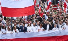 Планът на Туск да промени Полша зависи от решаващия президентски вот