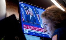 Рискът от отстраняването на Пауъл е подценен, предупреждава експерт на Deutsche Bank