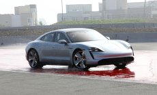 Шофирането без ограничения на скоростта по аутобаните на Германия може да катастрофира