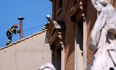 Конклавът за нов папа започва. Кой ще определя моралния компас във Ватикана?