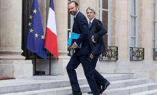 Правителството на Франция подаде оставка