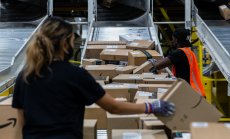 Лотария на Amazon предлага на ваксинираните служителите награди на стойност 500 000 долара