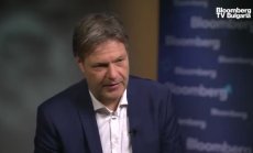 Робърт Хабек: И Израел трябва да се придържа към основите на международното право.