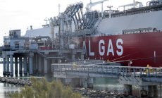 Пазарът на втечнен природен газ ще остане затегнат до 2027 г.