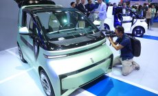 Китайски стартъп се кани да залее улиците в Европа с микро електромобилите си