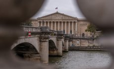 Ако хаосът във Франция се задълбочи, пазарът може да форсира намеса от ЕЦБ