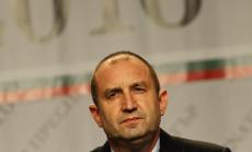 Гражданите навсякъде са уморени от професионалните политици