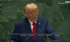 Тръмп каза, че Индия и Китай продължават да купуват руски петрол