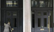 Забавя ли се британската икономика