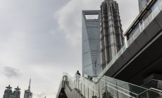 Британският FTSE 100 е близо до исторически рекорд