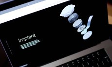 Чип в мозъка - Neuralink успя с роботизирана хирургия и гъвкави електроди