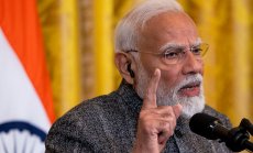 Индия разчита домакинствата да помогнат с облекчаването на $346 млрд. дълг