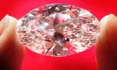 Диамантите oтделят "естественото" от "етичното" 