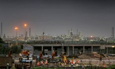 Петролът отбелязва четвърта поредна седмица на ръст