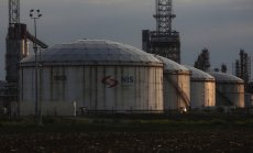 Петролът пада, а перспективите за търсенето се влошават заради Covid-19