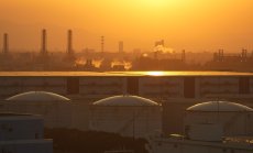 Саудитска Арабия, Русия и икономиката на Китай, могат да изведат петрола над 110$