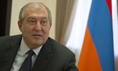 Арменският президент призова за оставката на премиера Пашинян