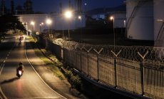 Петролът продължава да поскъпва след забраната за руски внос от САЩ