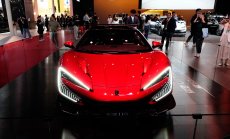 Си търси помирение с Европа, докато митата на Тръмп отблъскват блока