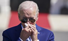 Байдън временно се оттегля от предизборната надпревара заради Covid