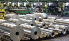 ЕС ще предложи забрана на вноса на руския алуминий в нов пакет санкции