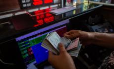 Турция предприема мерки за охлаждане на икономиката след рекордния спад на лирата 