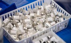 ЕС ще сключи с Pfizer най-голямата сделка за ваксини в света 