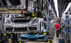 САЩ се стреми да увеличи производството на германски коли в страната