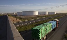 Една фирма за търговия с петрол подхранва скока на цените на американските барели