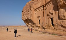 Саудитска Арабия търси инвестиции за $80 млрд. за привличане на повече туристи