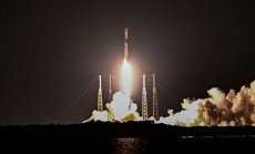 ЕС обмисля да плаща за сателитната услуга на Мъск в Украйна