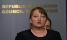 Сачева: На 21 декември трябва да започне отваряне на бизнесите, не предвиждаме по-строги мерки 
