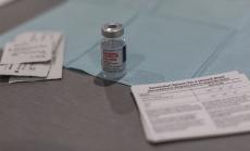 Очакваме първата доставка на ваксината на Moderna на 13 януари