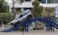 Д. Бейли: Усиленото изграждане на инфраструктура ще форсира продажбата на EV 