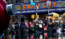 Има нужда от повече внимание към заплатите