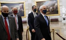 Пенс за първи път се противопостави на Тръмп, протестиращи щурмуваха Капитолия