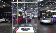 Леков: Бъдещето на Tesla e енергийна компания и хуманоидни роботи