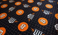 Биткойнът по-скоро ще падне на $10 000, отколкото да се върне на $30 000, сочи проучване