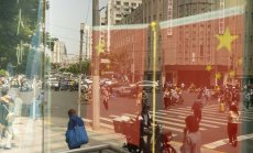 Китайските инвеститори продават рекордно количество американски акции и облигации 