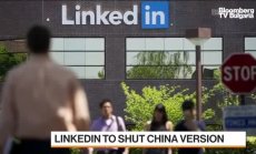 Microsoft отстъпва, като спира LinkedIn в Китай