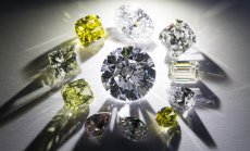 De Beers държи диамант. Но ще си намери ли невеста?